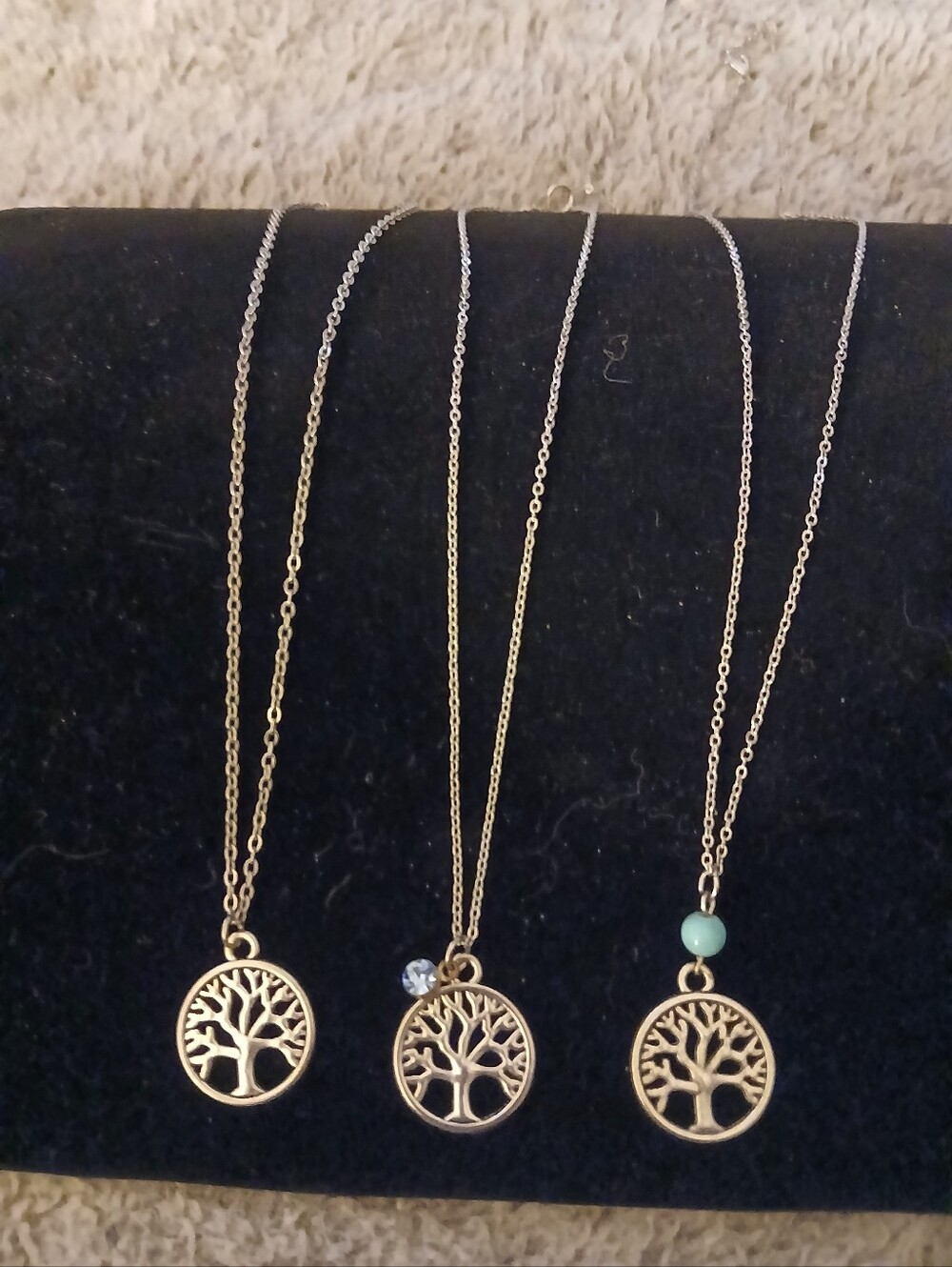 8 Tree of Life Necklaces- 18"(4), 21" (4) Plus Free 8 Tree Of Life Earrings. New